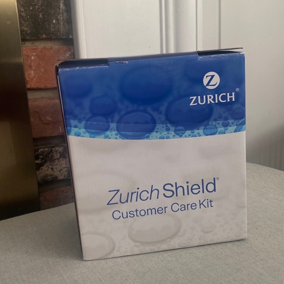 NEW NWT Zurich Shield Automotive Car Interior Exterior Customer Care Detail Kit - Picture 1 of 4